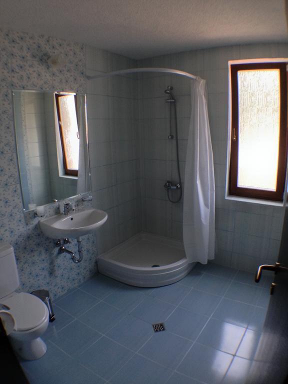 Mala Planina Guest House Iskrets Zimmer foto